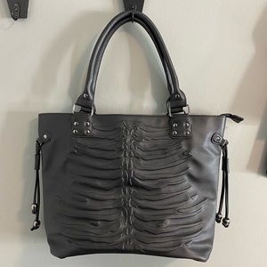 Banned Vespera Emboss Bag
